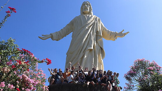 Von Palmen, Tänzen und Mangos